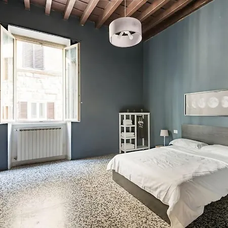 Your Private In Center Of Apartment Florence